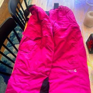 New kids snow bib size 10